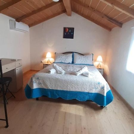 Kato Korakiana White Manolia Cottage מראה חיצוני תמונה