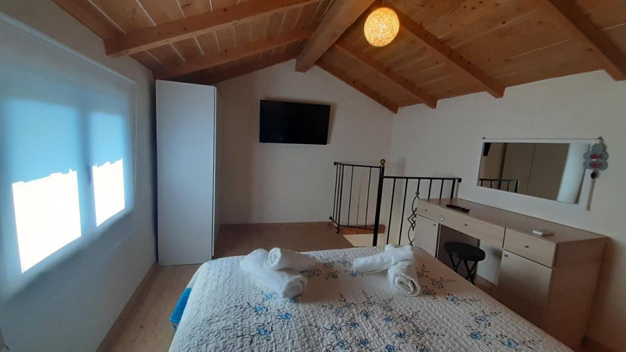 Kato Korakiana White Manolia Cottage מראה חיצוני תמונה